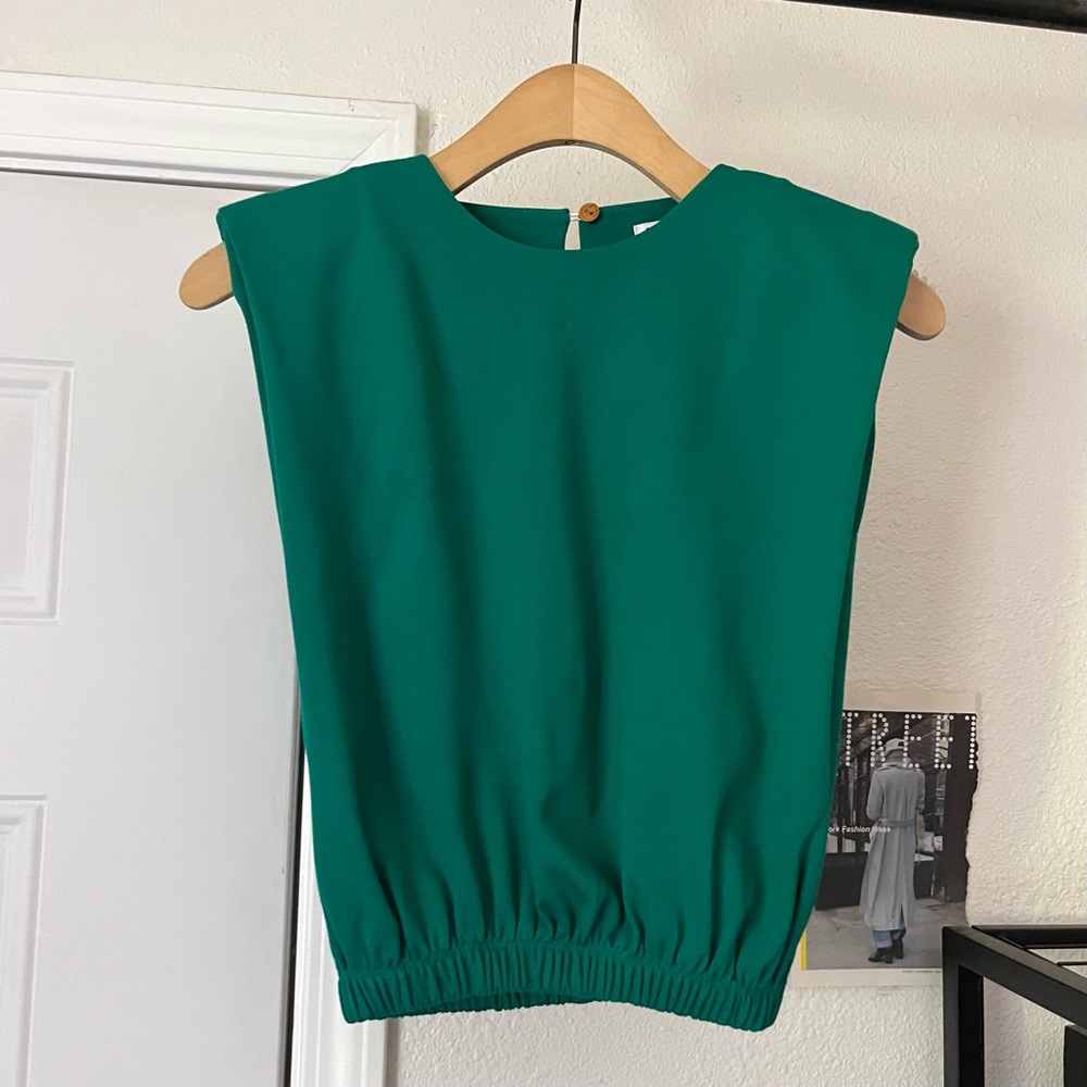 RAYO emerald green cotton blend padded strong shoulder cropped knit tank‎ top